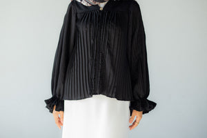 Pleated shell Top